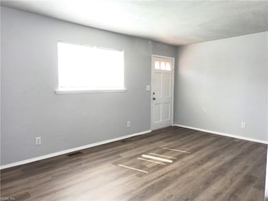 1625 W Pembroke Ave unit 22, Hampton, VA 23661 - photo 4