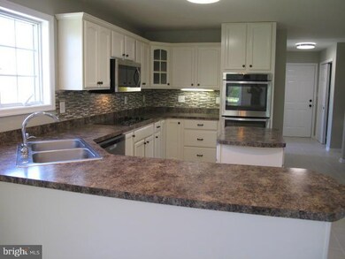 15251 Dover Rd, Reisterstown, MD 21136 - photo 5