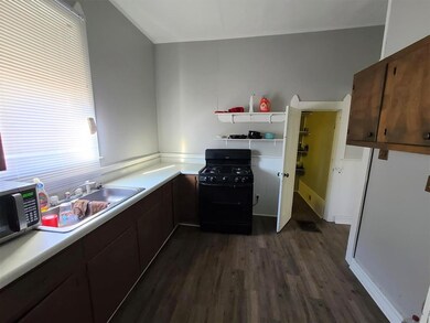 817 W Main St, Muncie, IN 47305 - photo 5