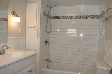 33 Pearl St unit B, Natick, MA 01760 - photo 3