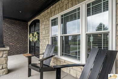 265 Heritage Hill Pkwy, Shepherdsville, KY 40165 - photo 2