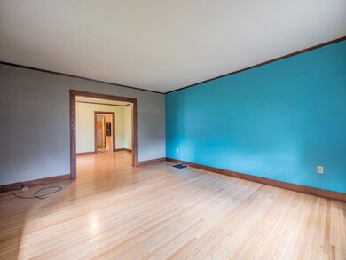 814 E 7th St, Auburn, IN 46706 - photo 5