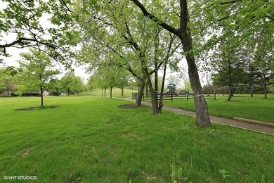 614 N Howard Ave, Elmhurst, IL 60126 - photo 5