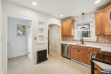 8 N Elk Ave, Dover, NJ 07801 - photo 6