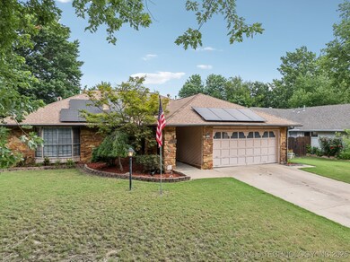 2532 W Broadway St, Broken Arrow, OK 74012 - photo 2