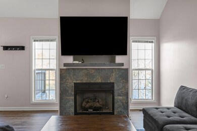 406 Village Dr, Frankfort, KY 40601 - photo 5