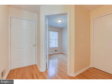 202 Heskers Ct, Monmouth Junction, NJ 08852 - photo 4