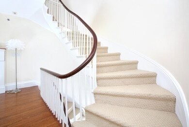 31 Bowdoin St unit 4, Boston, MA 02114 - photo 4