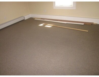 8 Robinson St unit 2, Webster, MA 01570 - photo 6