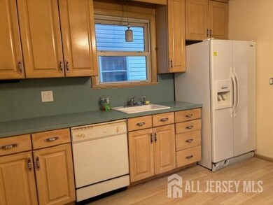 47 Grant Ave, Carteret, NJ 07008 - photo 7