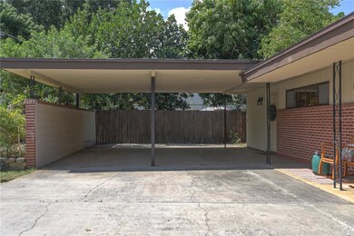 603 14th St NE, Winter Haven, FL 33881 - photo 3