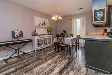 2107 Mitzi Ln, Jonesboro, AR 72405 - photo 5