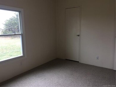 157 Rimmer Rd, Statesville, NC 28625 - photo 7