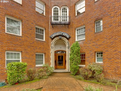 711 NE Randall Ave unit 201, Portland, OR 97232 - photo 3