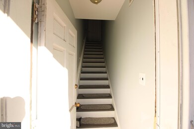 724 N Washington St, Alexandria, VA 22314 - photo 2