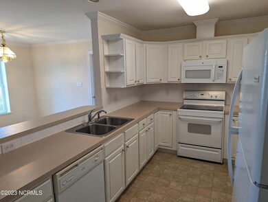 2356 Wedgewood Dr, Winterville, NC 28590 - photo 6