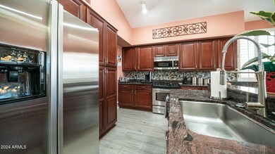 14039 S 33rd Way-7