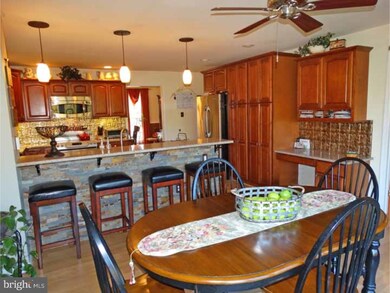 534 Old Mill Dr, Langhorne, PA 19047 - photo 6