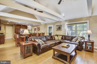 9246 Northedge Dr, Springfield, VA 22153 - photo 7