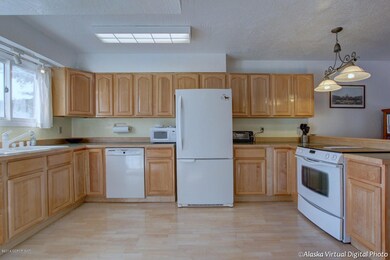 Kitchen 2 (1)