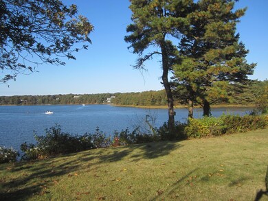 26 Buttercup Ln, South Yarmouth, MA 02664 - photo 5