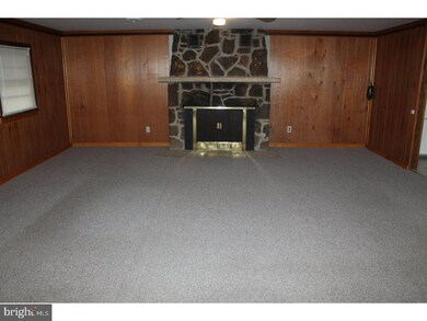 22 Foxchase Rd, Southampton, NJ 08088 - photo 6