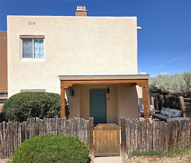 2210 Miguel Chavez Rd unit 511, Santa Fe, NM 87505 - photo 2