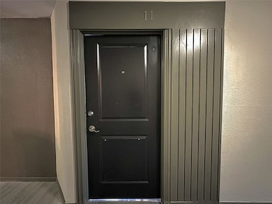 4705 Lyons Ave unit 11, Houston, TX 77020 - photo 6