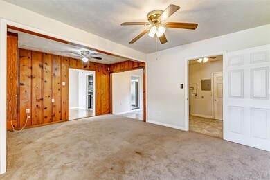 4305 Haygood St, Houston, TX 77022 - photo 5