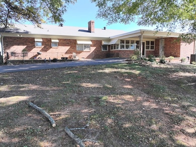 1633 W Giles Rd, Chatham, VA 24531 - photo 4