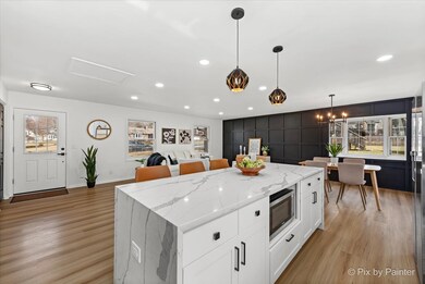 413 Schuett St, Algonquin, IL 60102 - photo 7