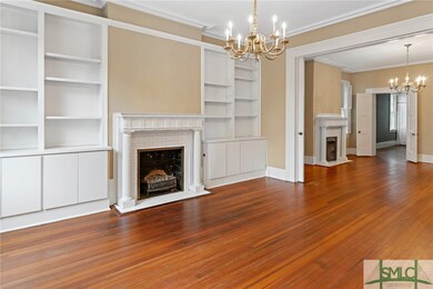 9 E Gordon St unit Parlor, Savannah, GA 31401 - photo 2