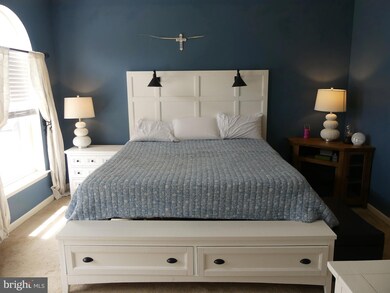 2150 Hidden Meadows Ave, Pennsburg, PA 18073 - photo 2