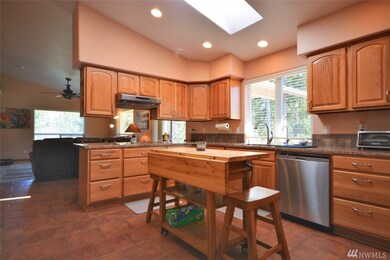 18608 119th Ave SE, Yelm, WA 98597 - photo 4