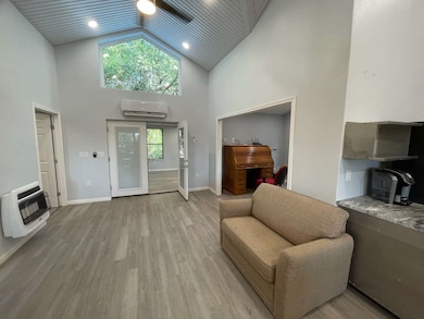 105 Linda Ln, Wichita Falls, TX 76301 - photo 6