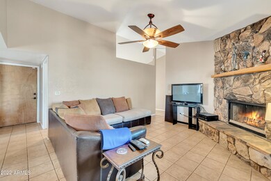 Family room 2