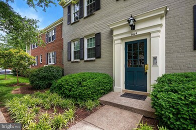 6624 Potomac Ave unit B1, Alexandria, VA 22307 - photo 4