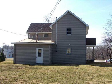 318 N Chestnut St, Saint Marys, OH 45885 - photo 4