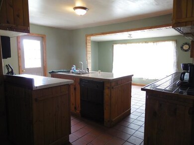 28 N 3rd St, Tomahawk, WI 54487 - photo 3