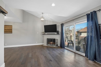 4777 Cedar Springs Rd unit 5F, Dallas, TX 75219 - photo 2