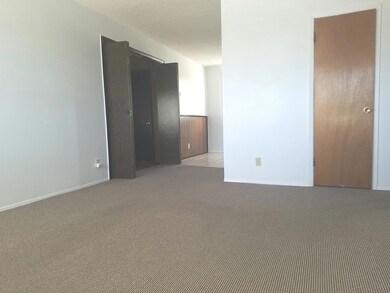 217 Bernadine Ave, El Paso, TX 79915 - photo 5