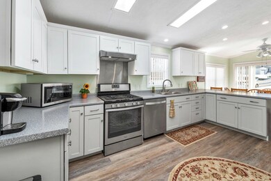 Beautiful New Kitchen!