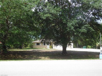 1869 17th St SW, Naples, FL 34117 - photo 3