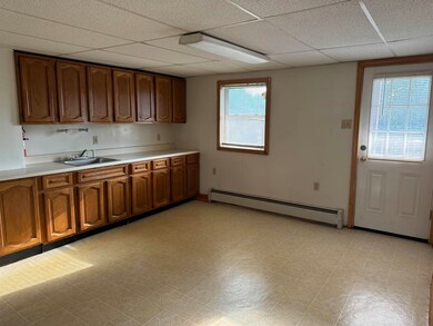 190 Crescent St, Rutland, VT 05701 - photo 7