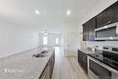 112 Teddy Ln, Lafayette, LA 70507 - photo 5