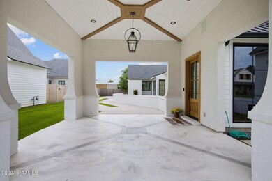 4-web-or-mls-203 Shadow Bend Dr-4