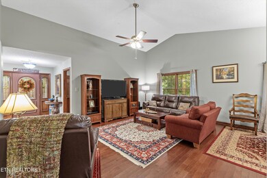 141 Chatuga Dr, Loudon, TN 37774 - photo 3