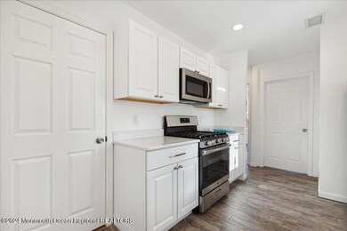 06-26 Sunset St, Keansburg, NJ-6