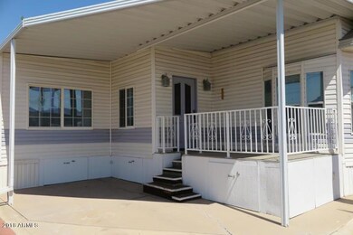 178 inviting front deck