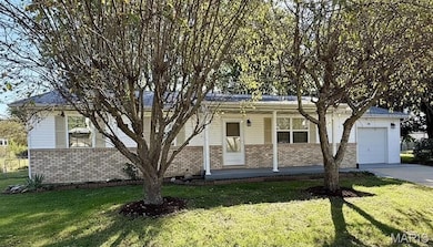 301 Ackerman Place, Troy, IL 62294 - photo 2